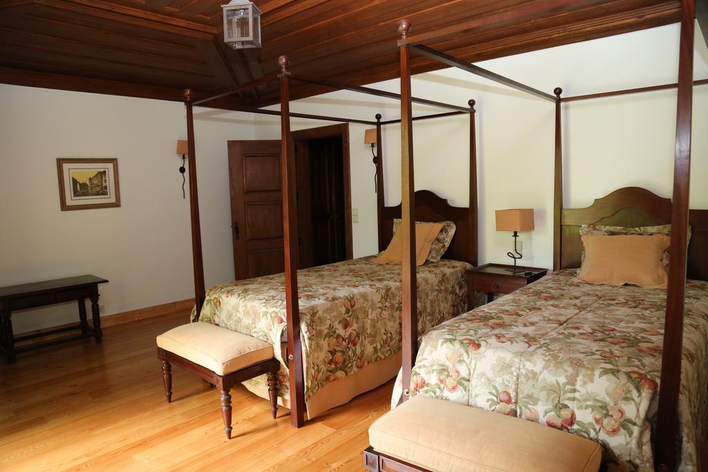Quinta Dos Castanheiros Bed And Breakfast 蓬德利马 客房 照片